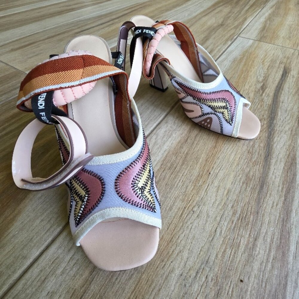 Fendi Freedom Technical Patchwork 2019 Cloth Sand… - image 2